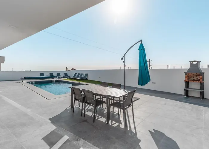 Dream With Ocean View Villa Lourinhã